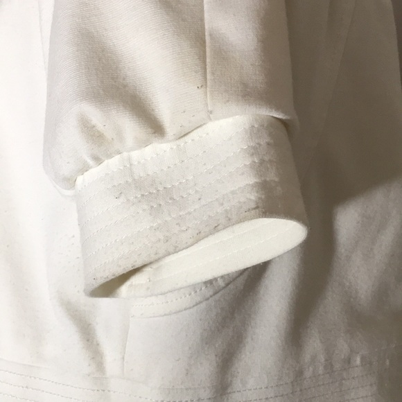 Essentials by ABS crop jacket. Size 6 - Picture 4 of 8